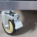 Bull Diablo 6 Burner Gas Barbecue Cart