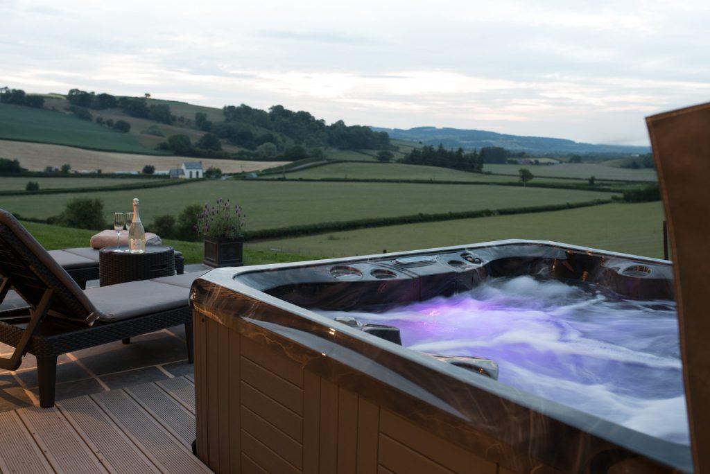 Marquis Spas Celebrity Broadway Hot Tub