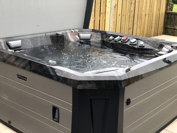 Marquis Spas V84L Hot Tub Midnight Canyon and Barnwood cabinet