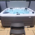 American Whirlpool 472 Hot Tub
