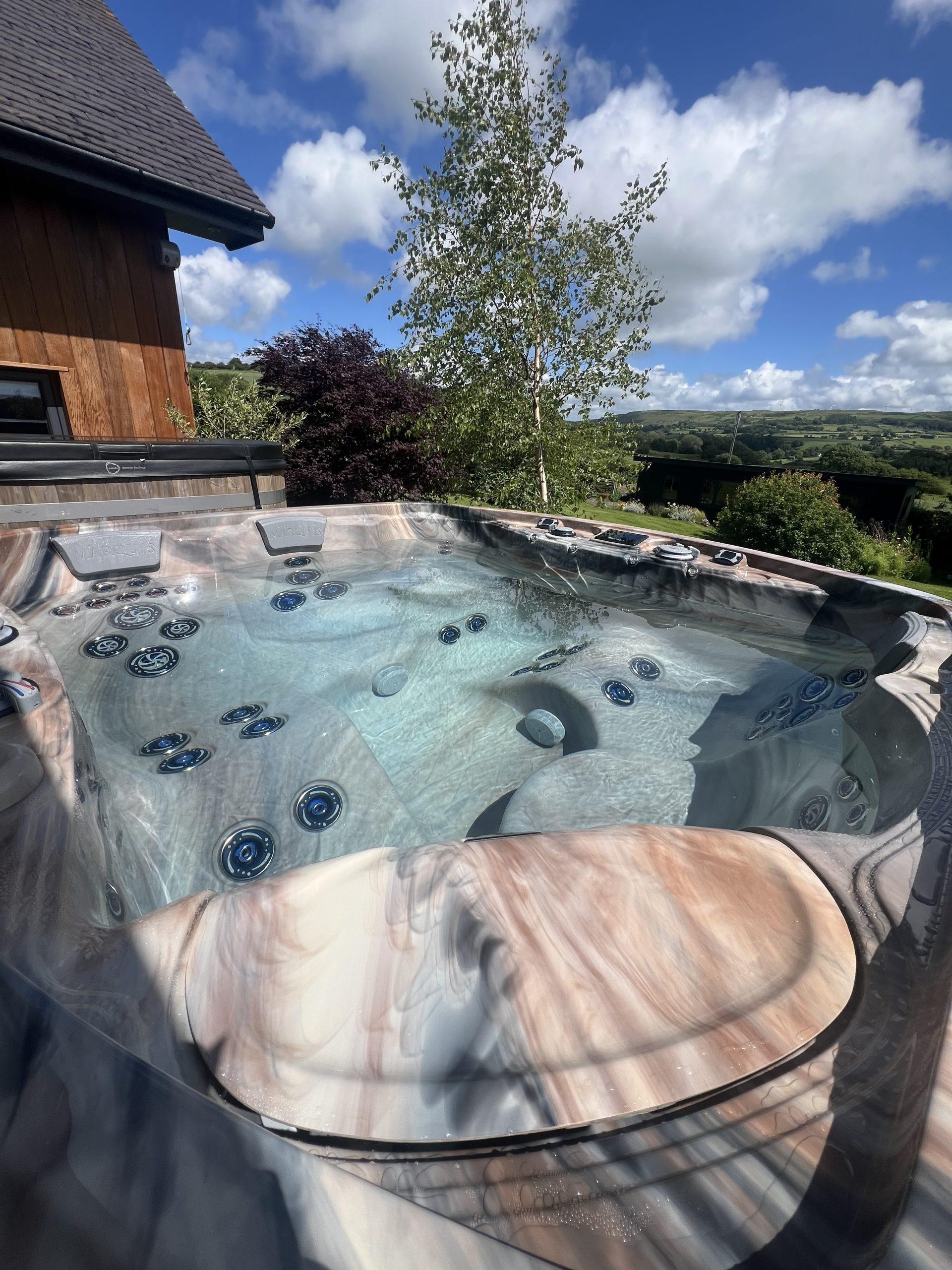 Marquis Spas Crown Resort